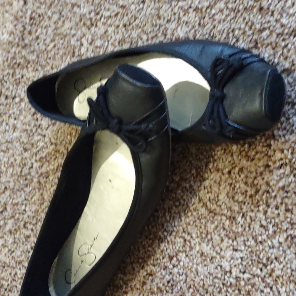 Jessica Simpson Black Flats